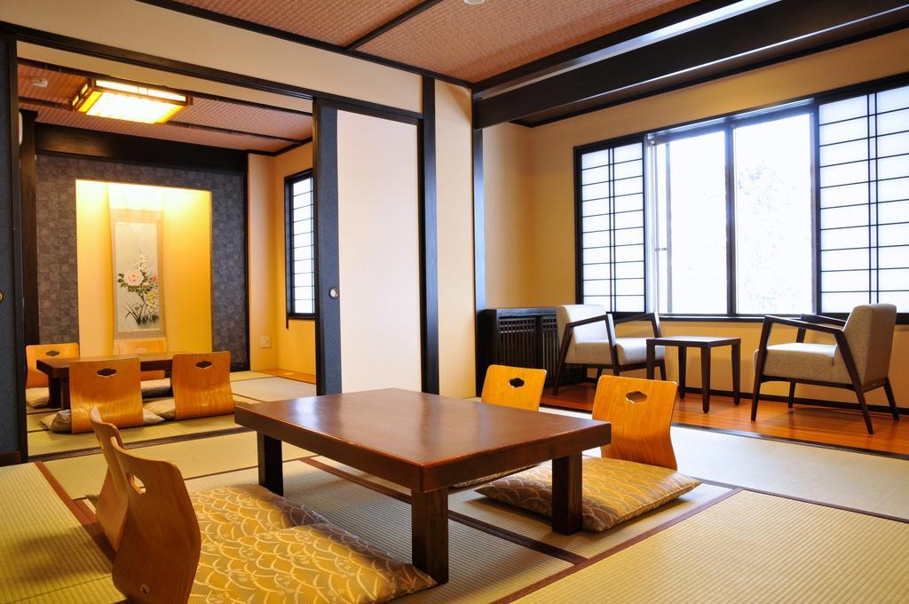 Maruyama Onsen Kojyokan Minamiuonuma Zimmer foto